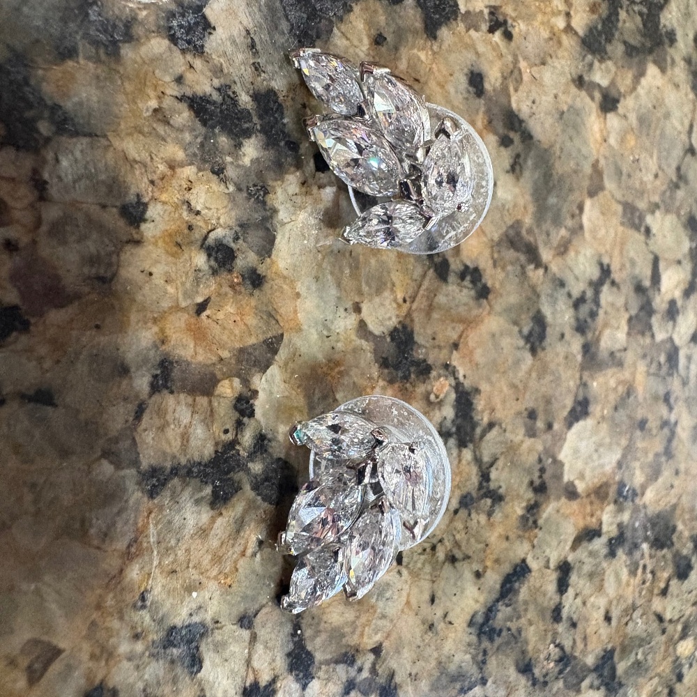 Swarovski Louison stud earrings